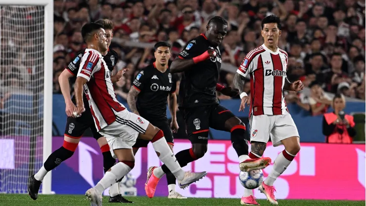 River-Huracan-en-vivo-2-740x416